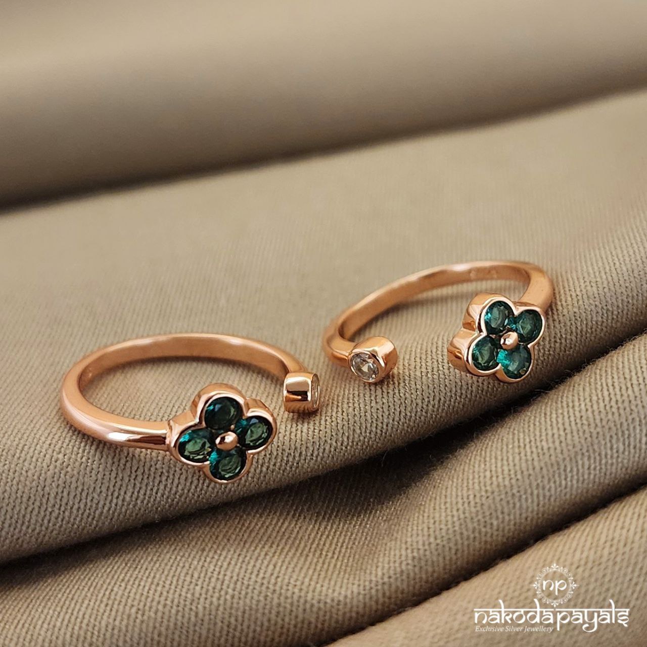 Rose Gold Adjustable Green Toerings (T4366)