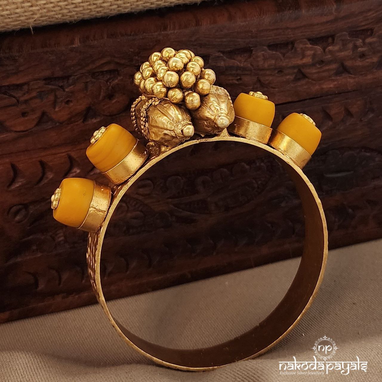 Traditional Sunset Coral Kada (Gk3195)