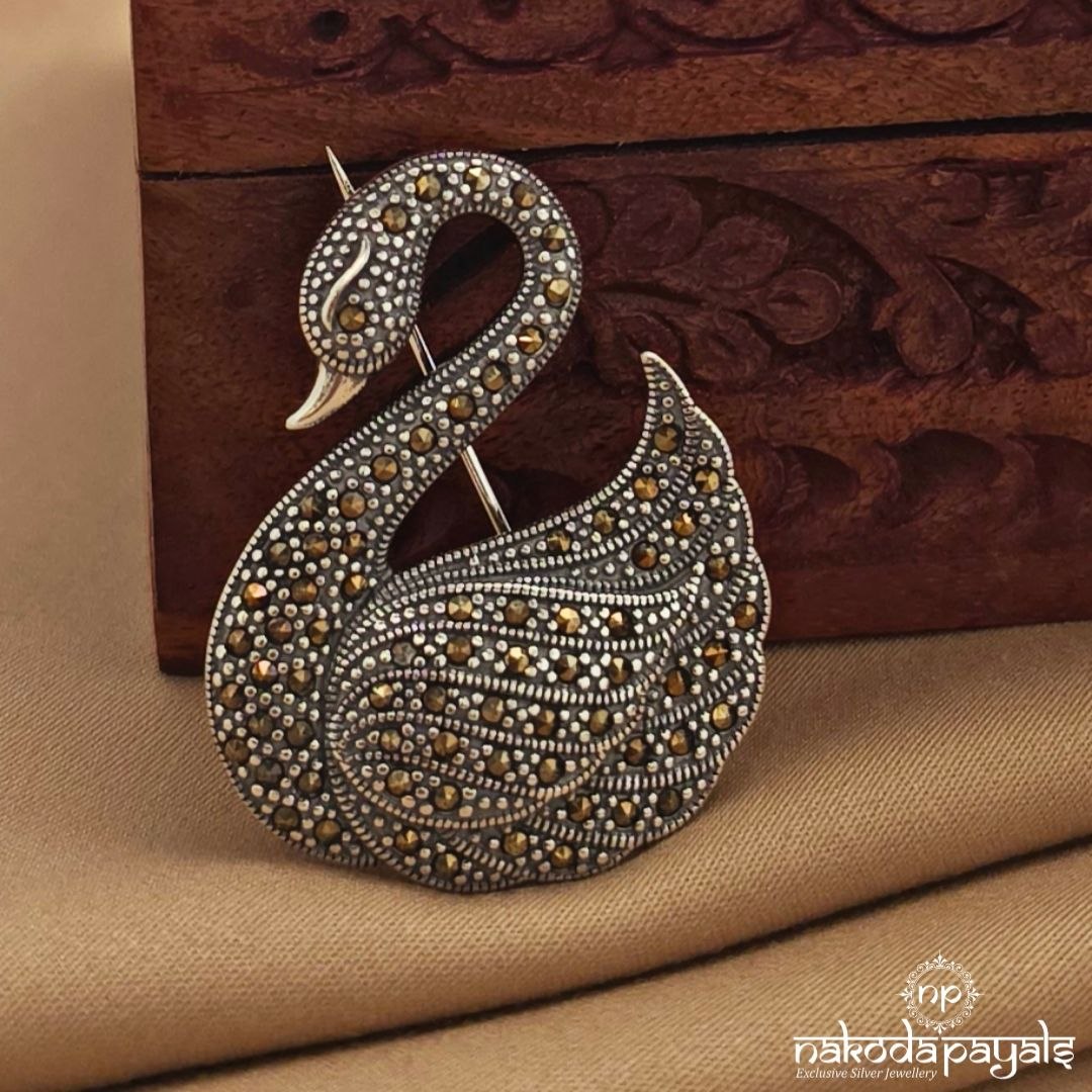 Swam  Marcasite Brooch (St4030)