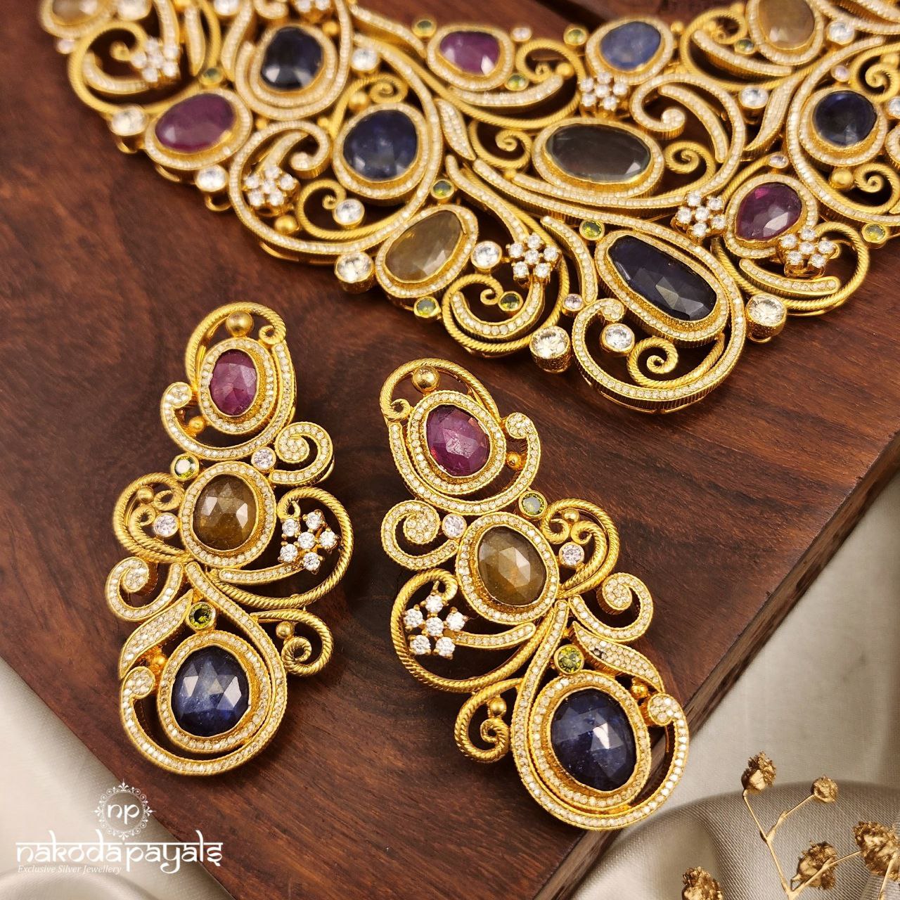 Unique Sparkling Neckpiece With Earrings (Gn8711)