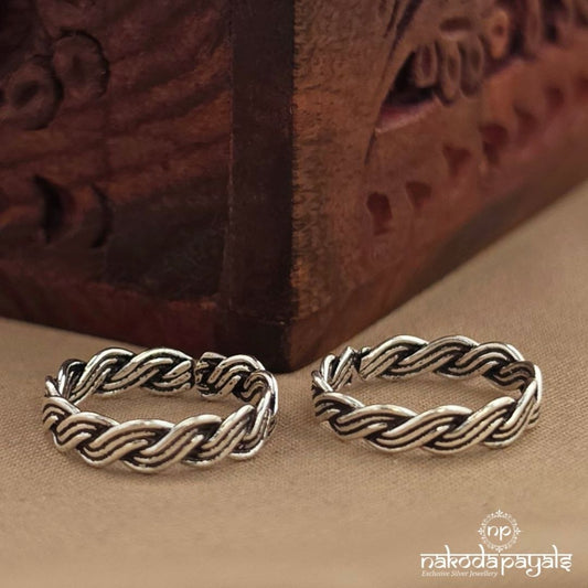 Twisted Toerings (T4910)