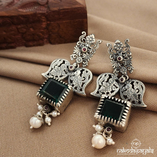 Squarish Green Earrings (C3861)