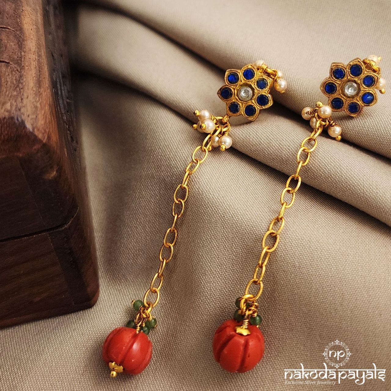 Blue Coral Drop Earrings (Ge8751)