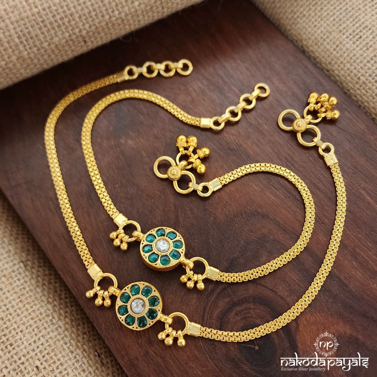 Circular Green Kundan Anklets(A6382)