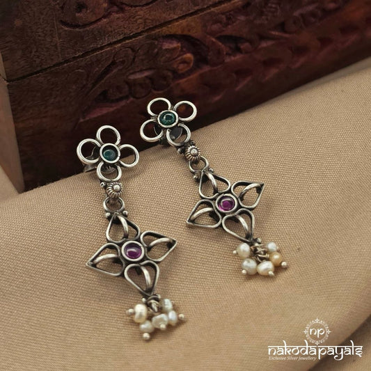 Cutsy Floral Earring (C4280)