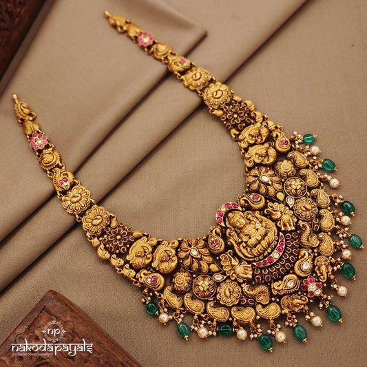 Lakshmi Kundan Neckpiece (Gn9871)