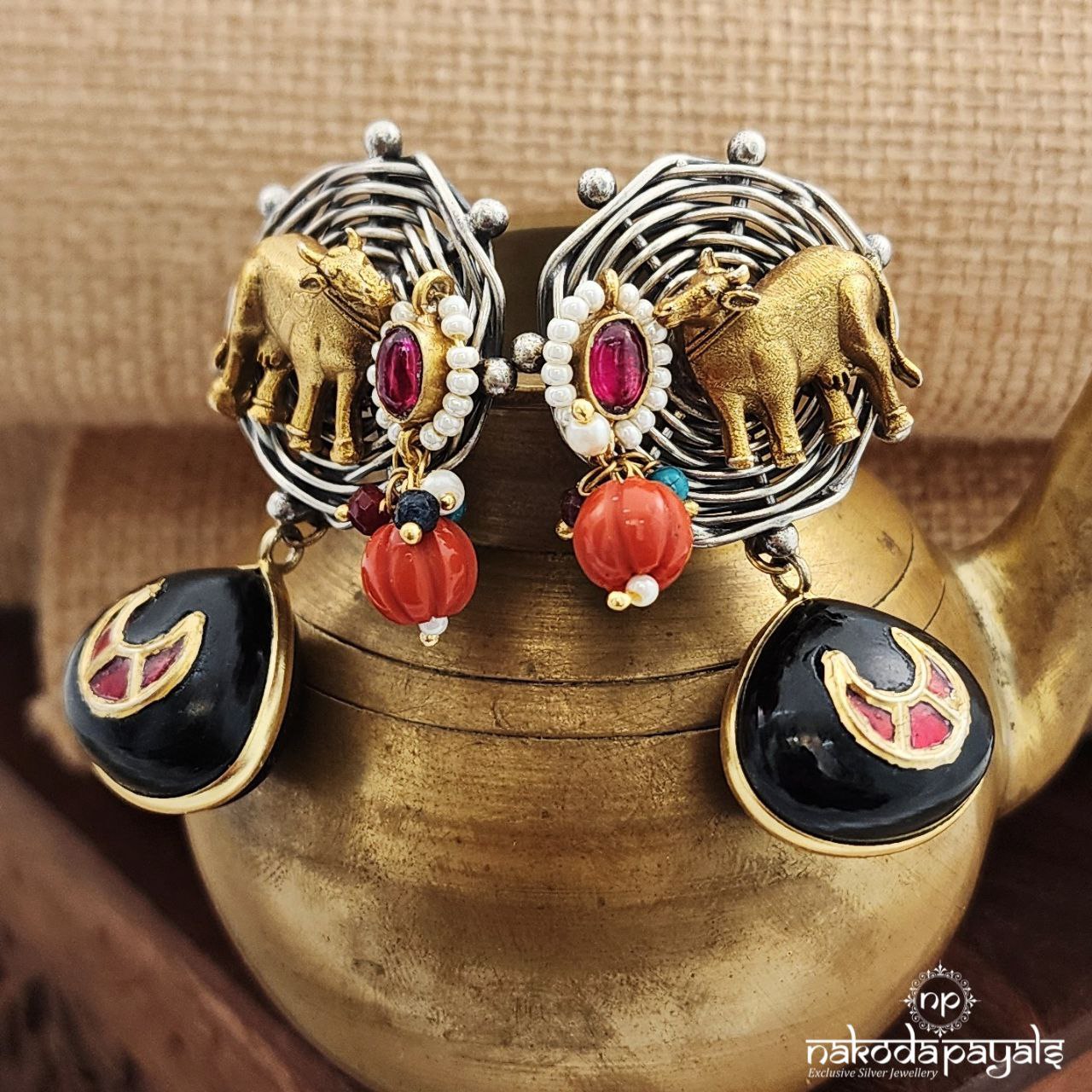 Black Spiral Coral Drop Earrings (C3194)