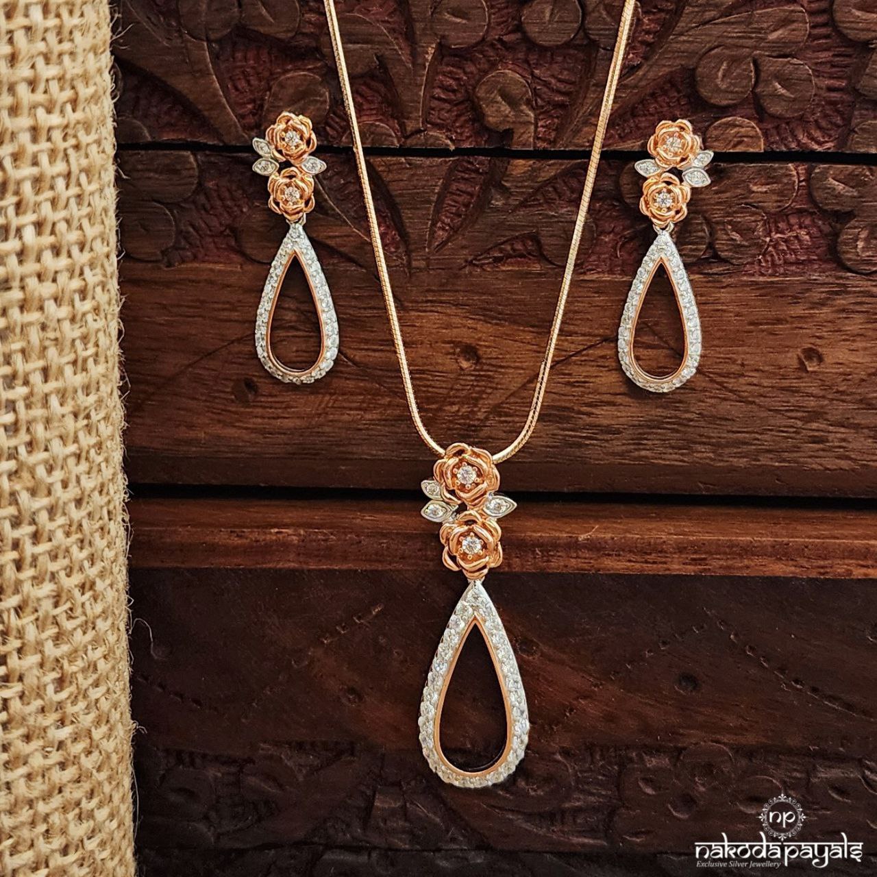 CZ Rose Pendant Set (St3687)