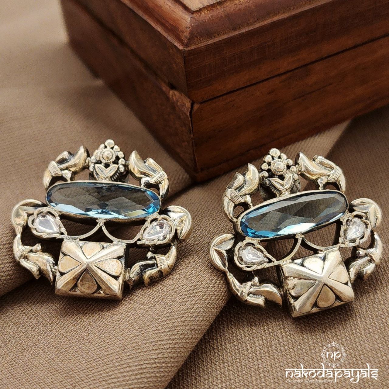 Blue Oval Studs (S3888)