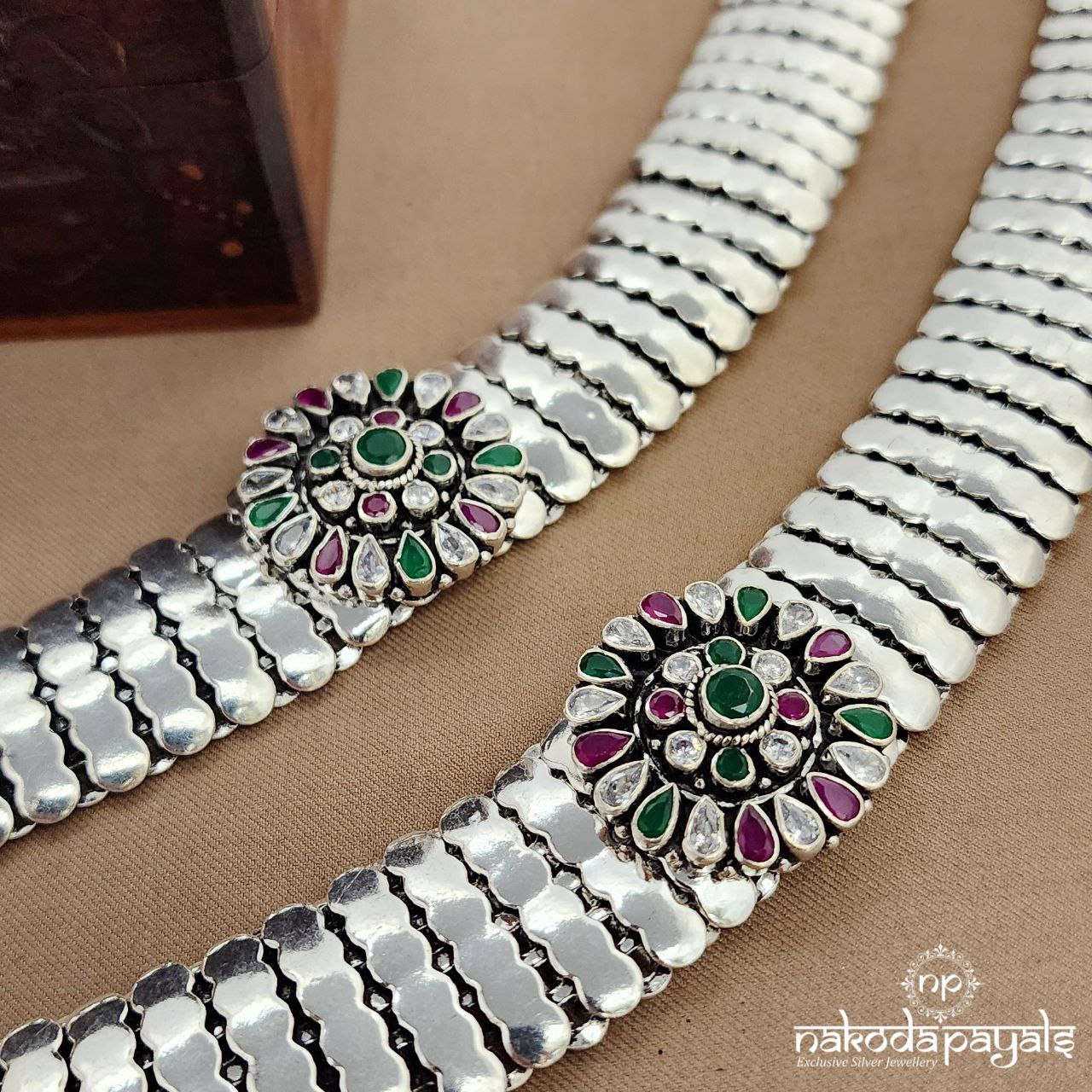 Graceful MultiColor  Anklets (A6477)