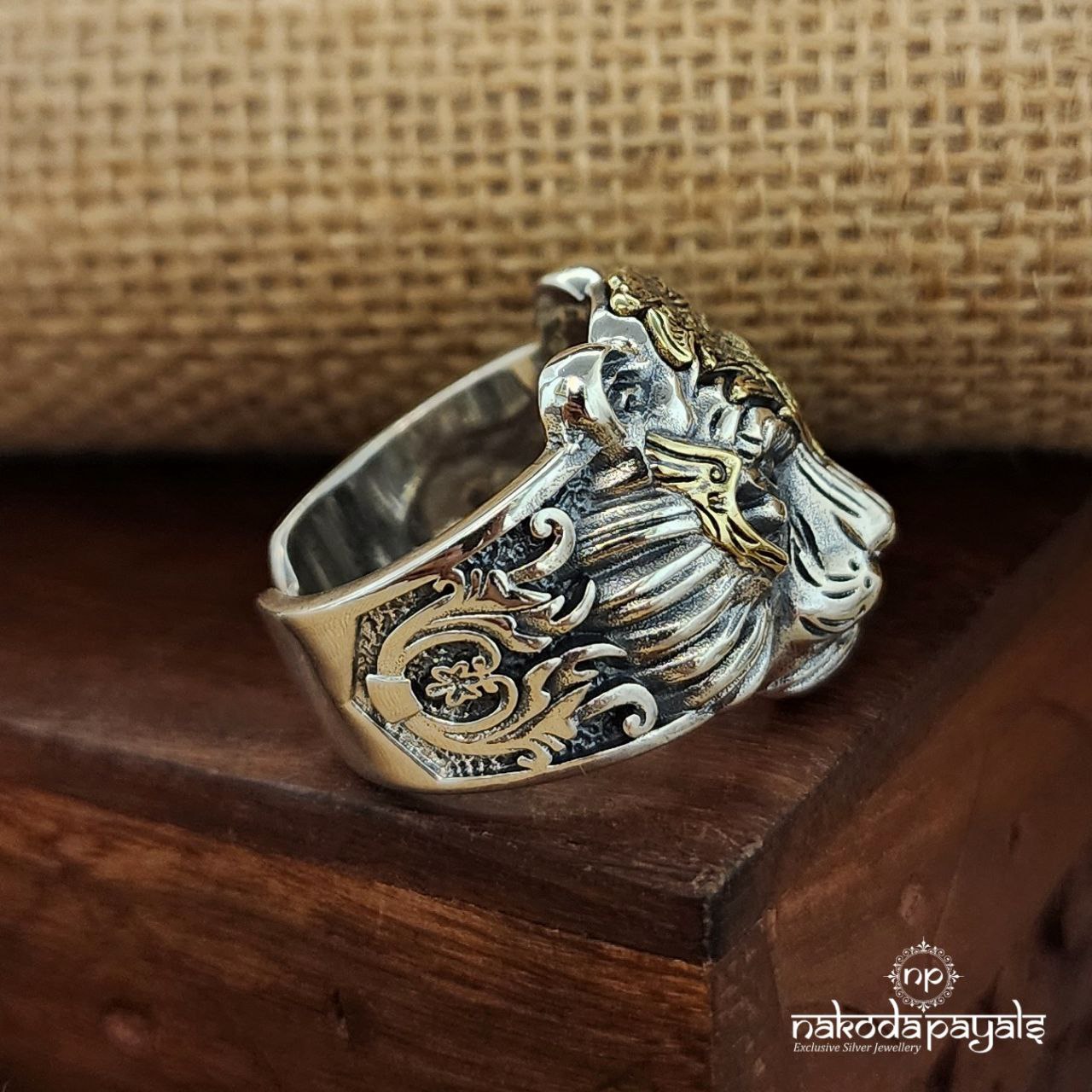 Lion Face Dual Tone Finger Ring (F2770)