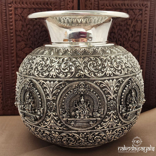 Maha Lakshmi Kalasha (Aa2057)