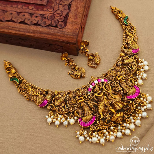 Exquisite Radha Krishna Neckpiece With Earrings (Gn10601)