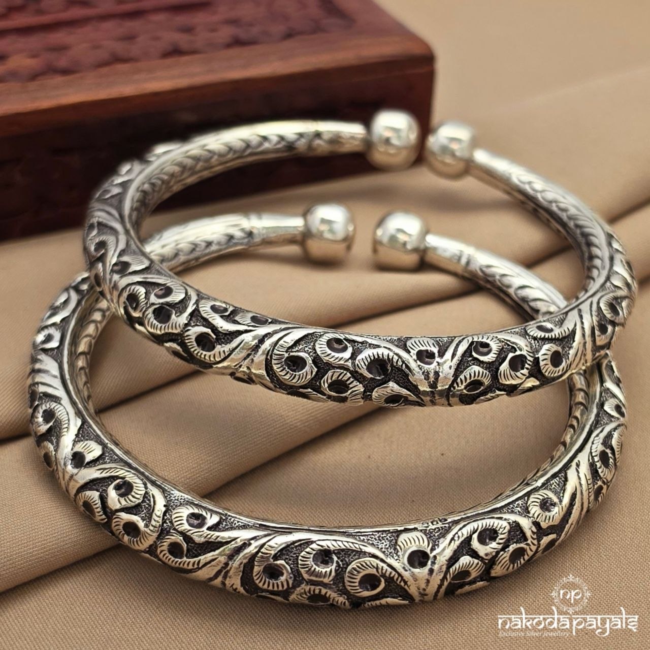 Tribal Chitai Ankle Kada Pair (A2359)