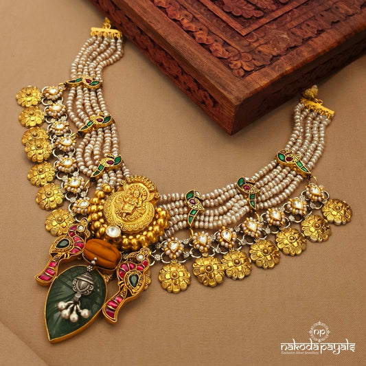 Eye-Catching Kundan Dual Tone Neckpiece (N11913)