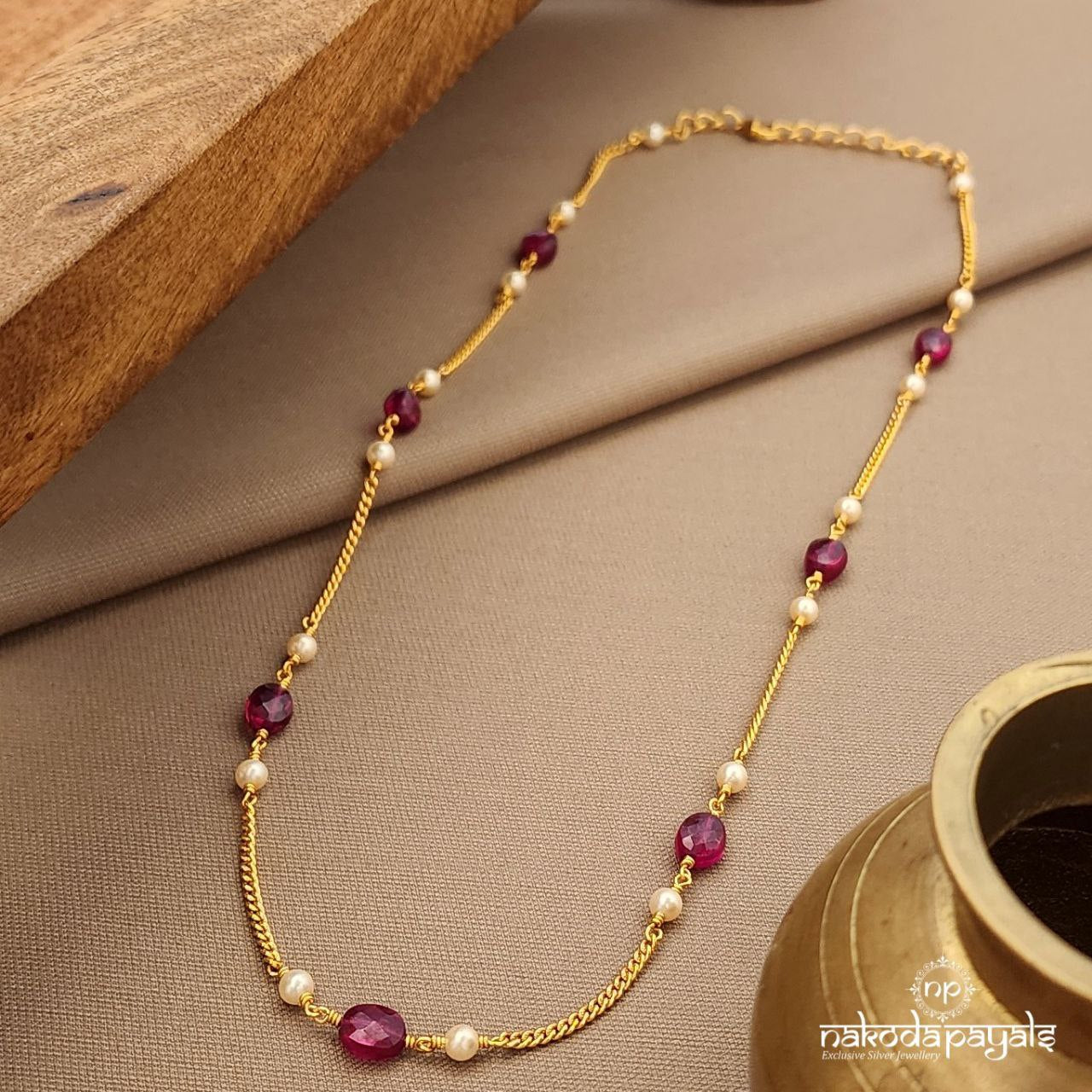 Pink & Pearled Neckpiece (Gn9556)