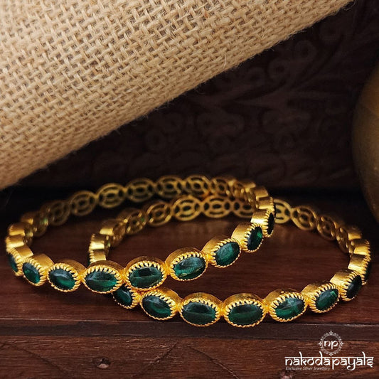 Green Oval Bangles Pair (Gk3089-91)