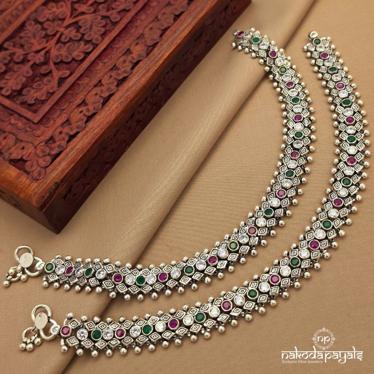 Flat & Flexible Cutstone Anklets (A6905)