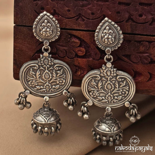 Elegant Leafy Jhumka (J1846)