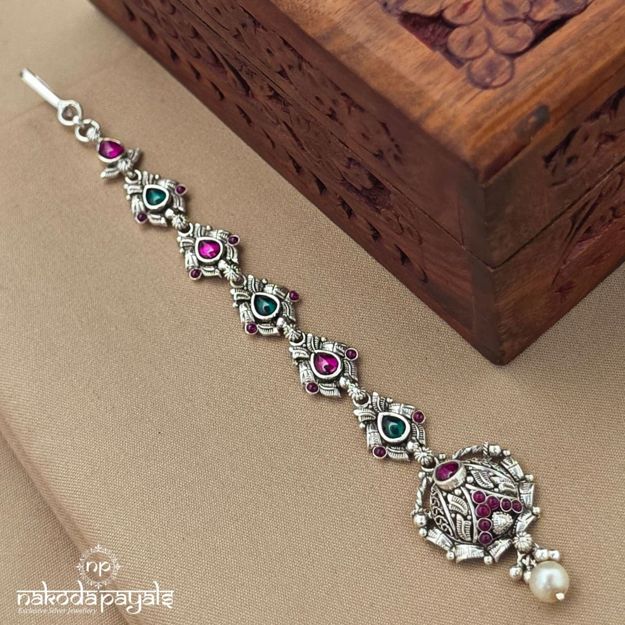 Peacock Floral Pearl Maang Tika (M0492)