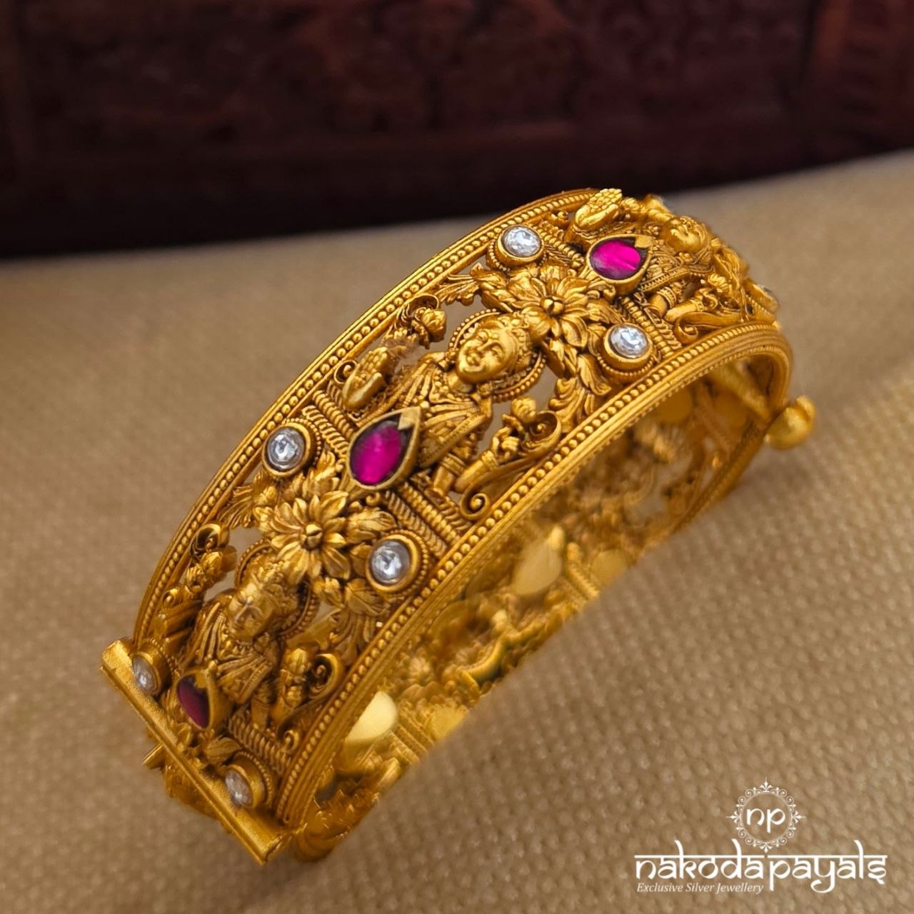 Exclusive Pink Drop Lakshmi Openable Kada (Gk3377)