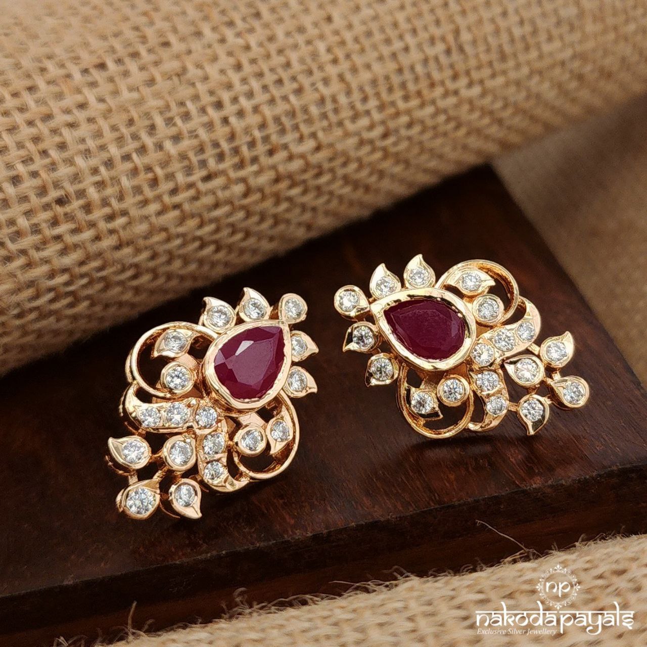 Kemp Dot Swarovski Studs (Ge9492)