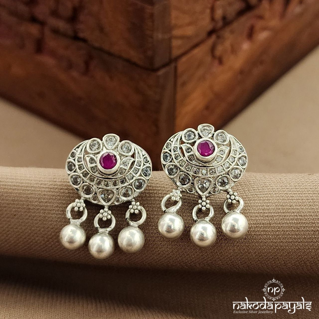 Half Moon Studs (S3745)