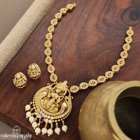 Lakshmi Neckpiece With Earrings (Gn9615)