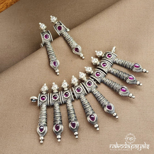 Oxidised Red Choker (N11135)