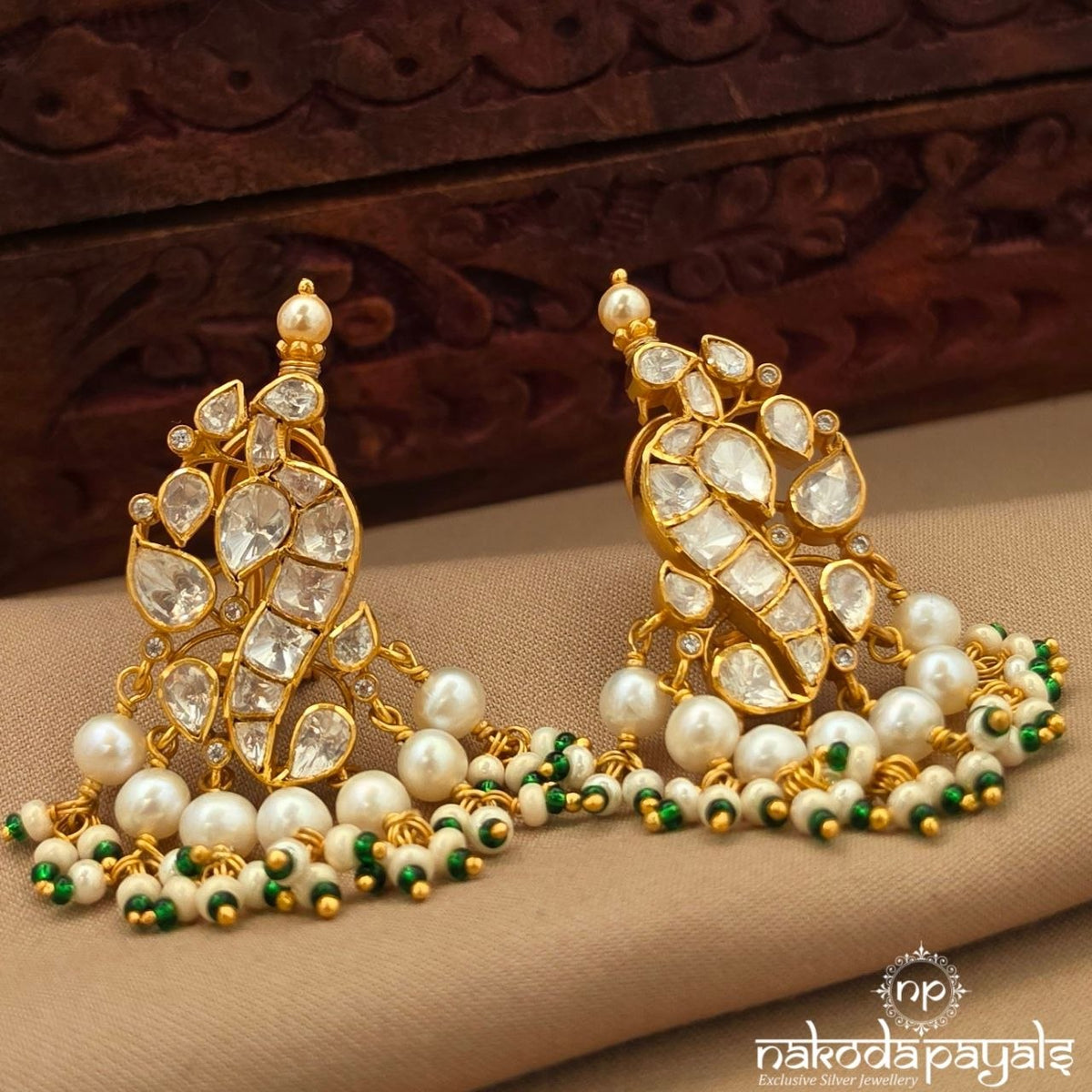 Pearly Birdy Chandbali (Ge11432)