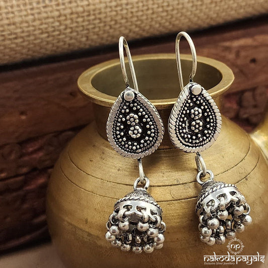 Simple Ball Drop Hangings (H2179)