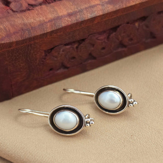 Oval Pearled Hangings (H2081)