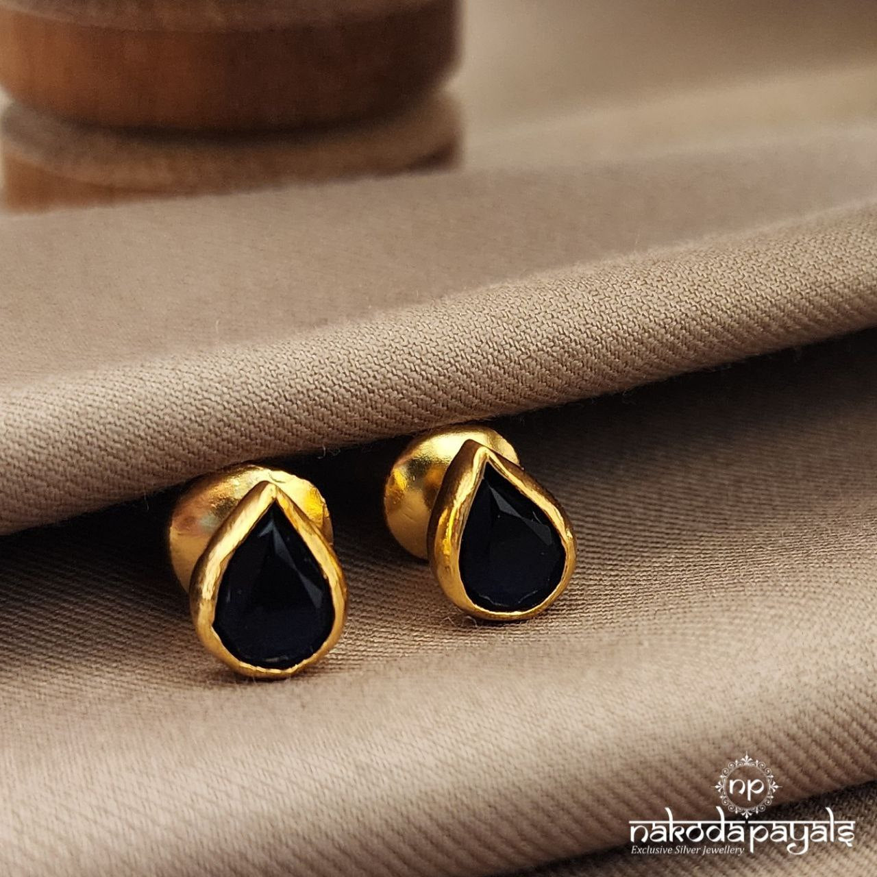 Elegant Pair Studs (Ge9826-32)