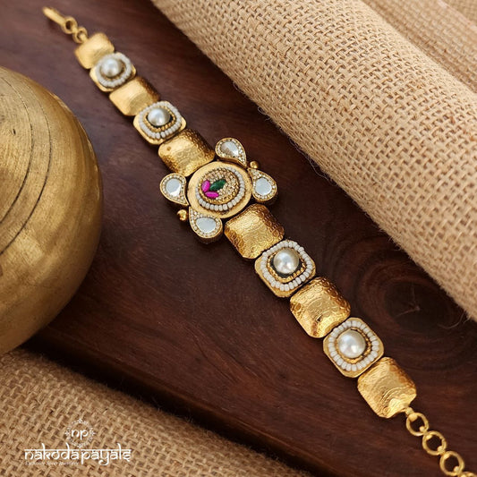 Squarish Kundan Bracelet (Gk2987)