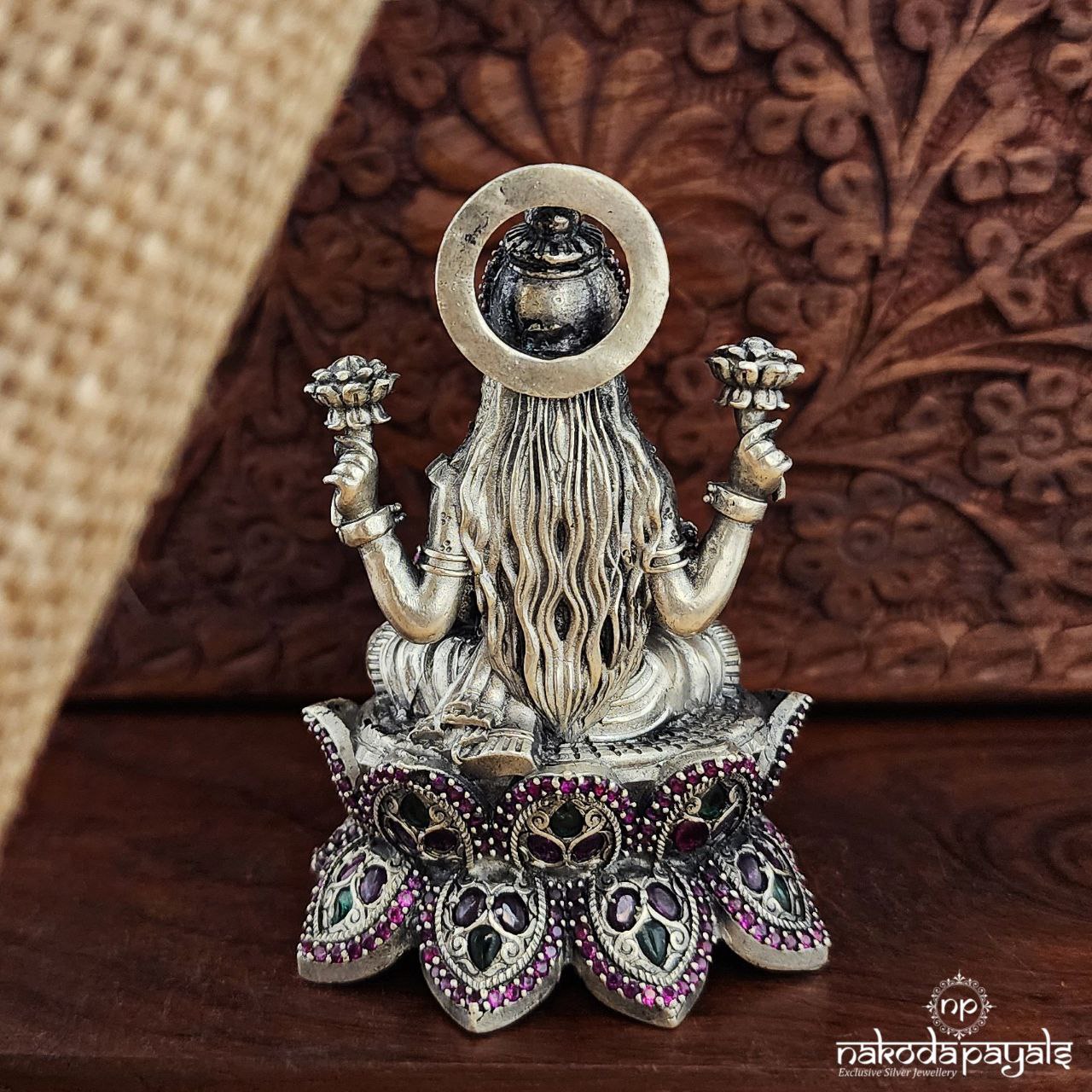 Lakshmi On Lotus Idol (Aa1204)