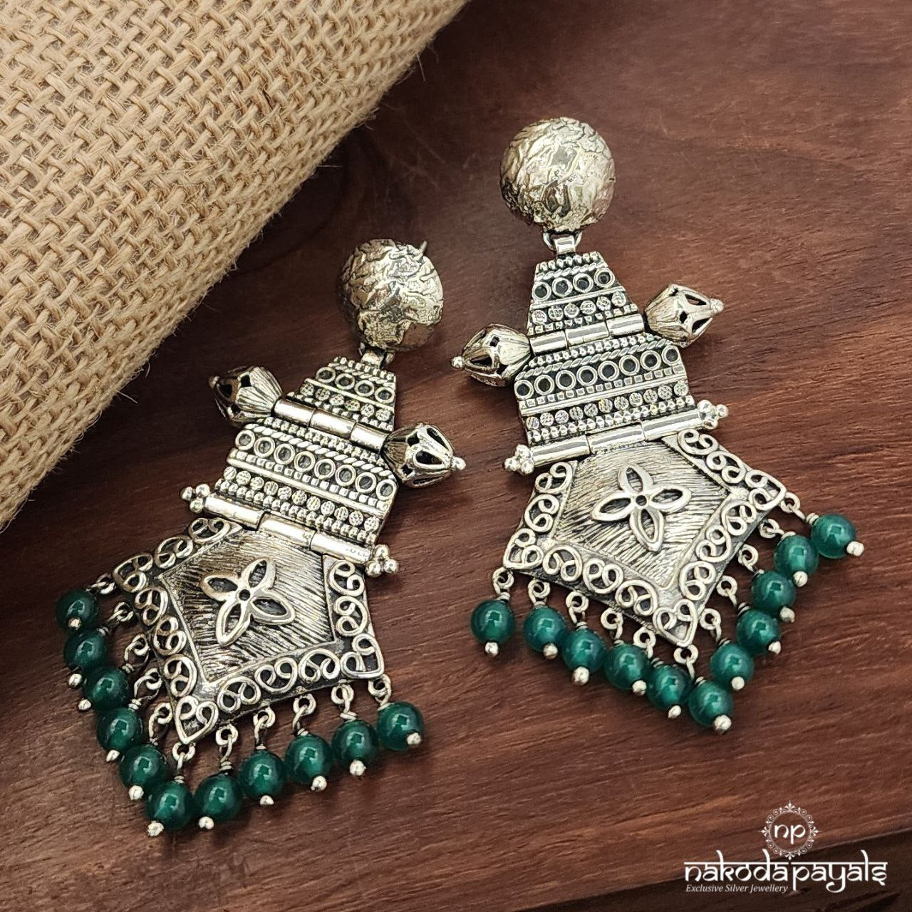 Green Drop Floral Earrings (C3718)