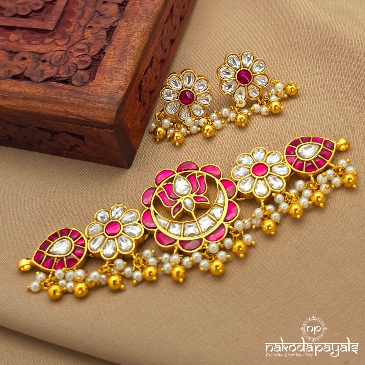 Kundan Lotus Choker With Earrings (Gn10366)