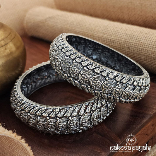 Plain Lakshmi Bangle Pair  (K4950)