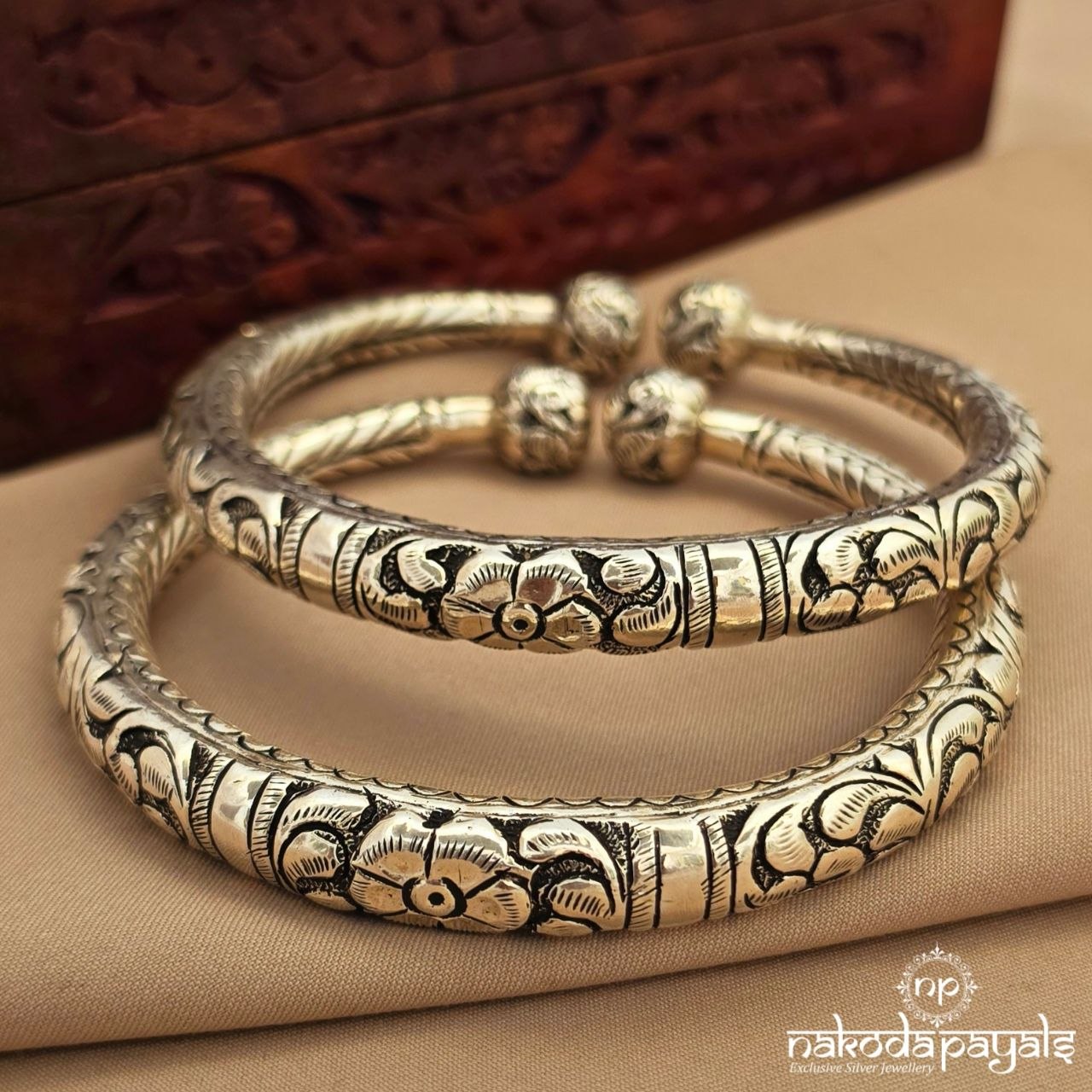 Floral Ankle Kada (A2364)