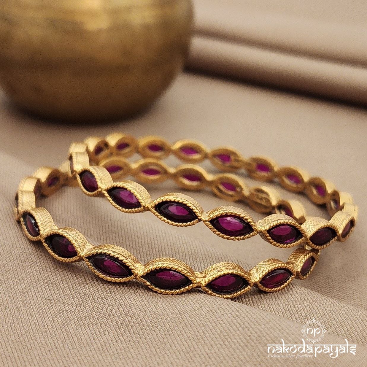 Glorious Pink Bangles Pair (Gk3066)