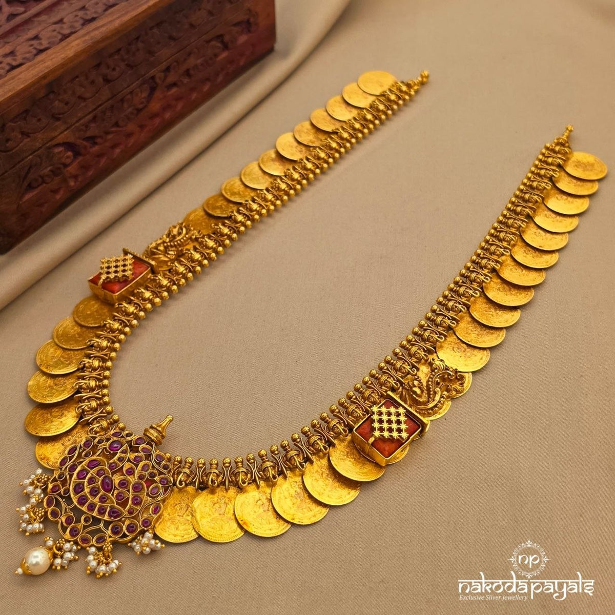 Coral Kundan Peacock Lakshmi Kasu Neckpiece (Gn10957)