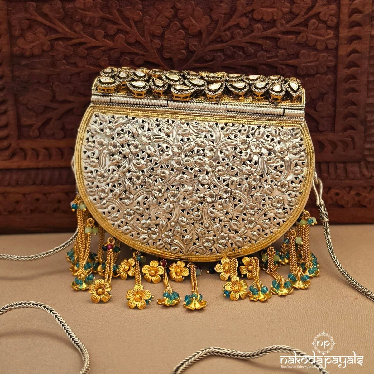 Divine Moissanite Krishna Purse (Esa344)