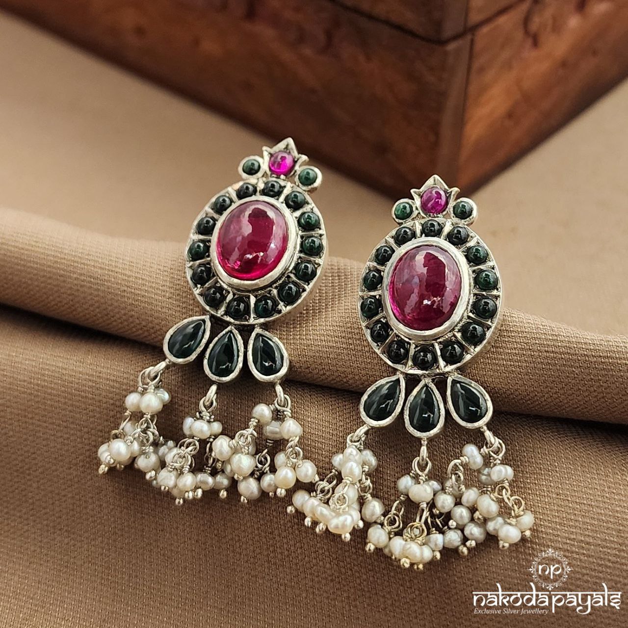 Kemp Guttapusalu Studs (S3740)