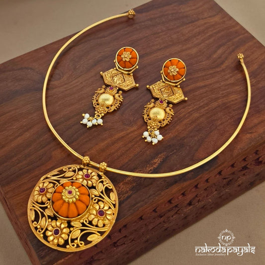 Circular Floral Coral Hasli With Earrings(Gn10817)