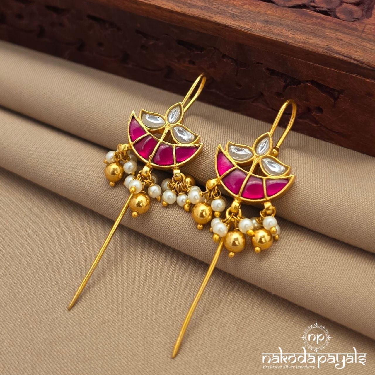 Pretty Kundan Earcuff (Ge10903)