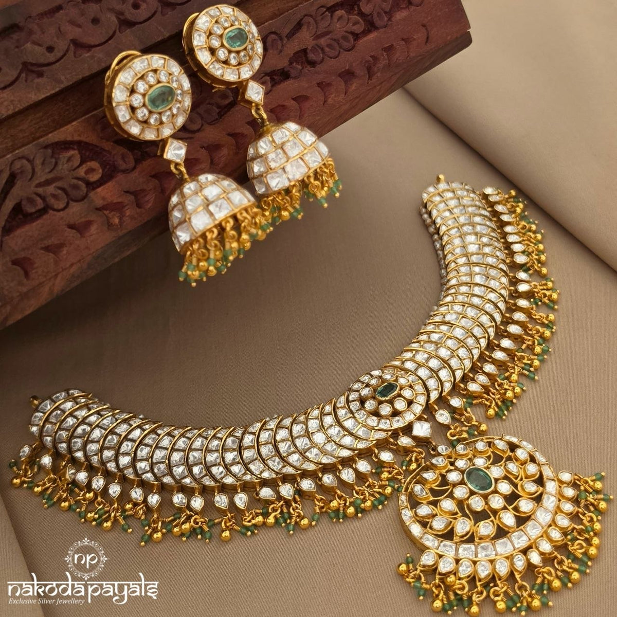 Half Moon Moissanite Neckpiece (Gn10917)