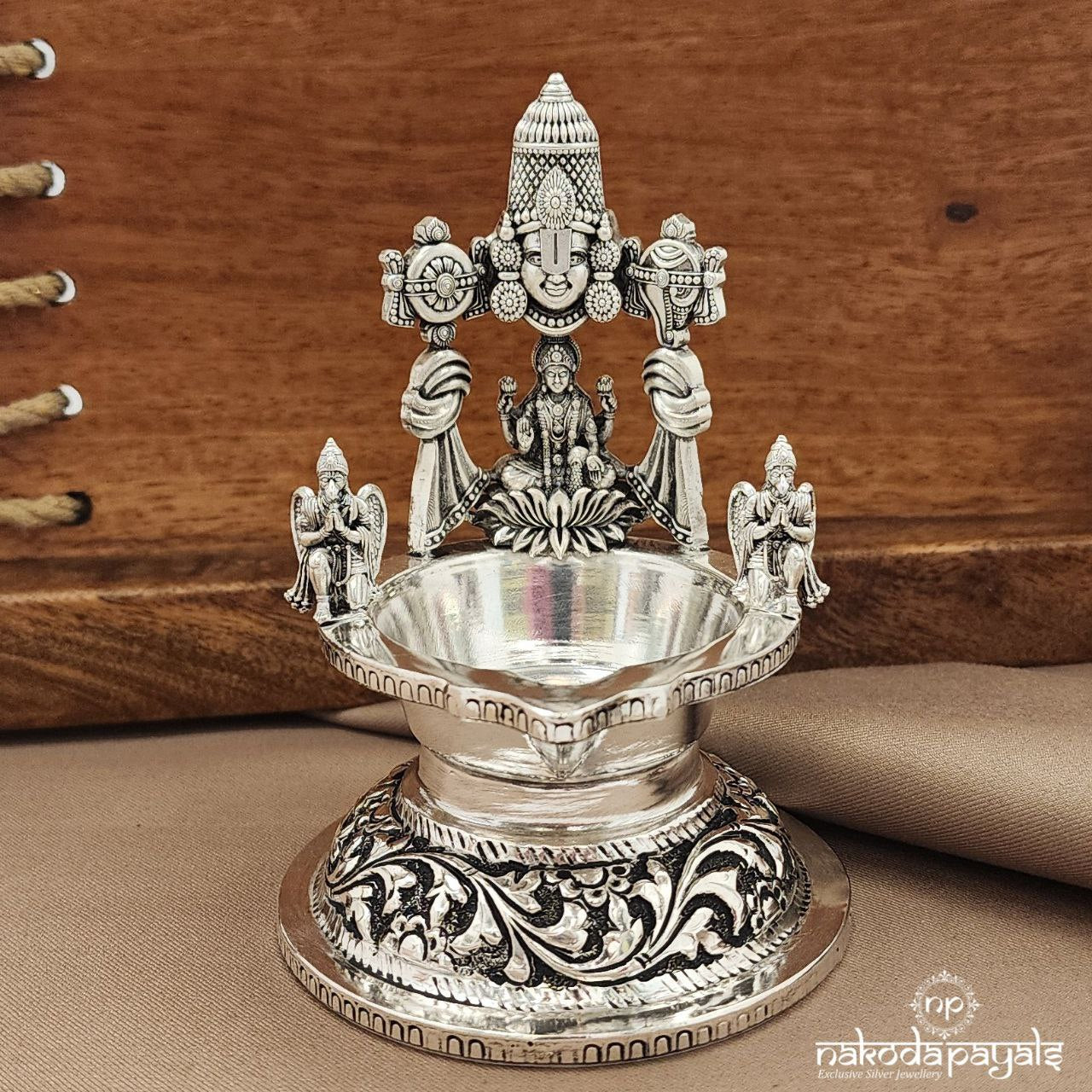 Oxidised Kamakshi Deepam (Aa2049)