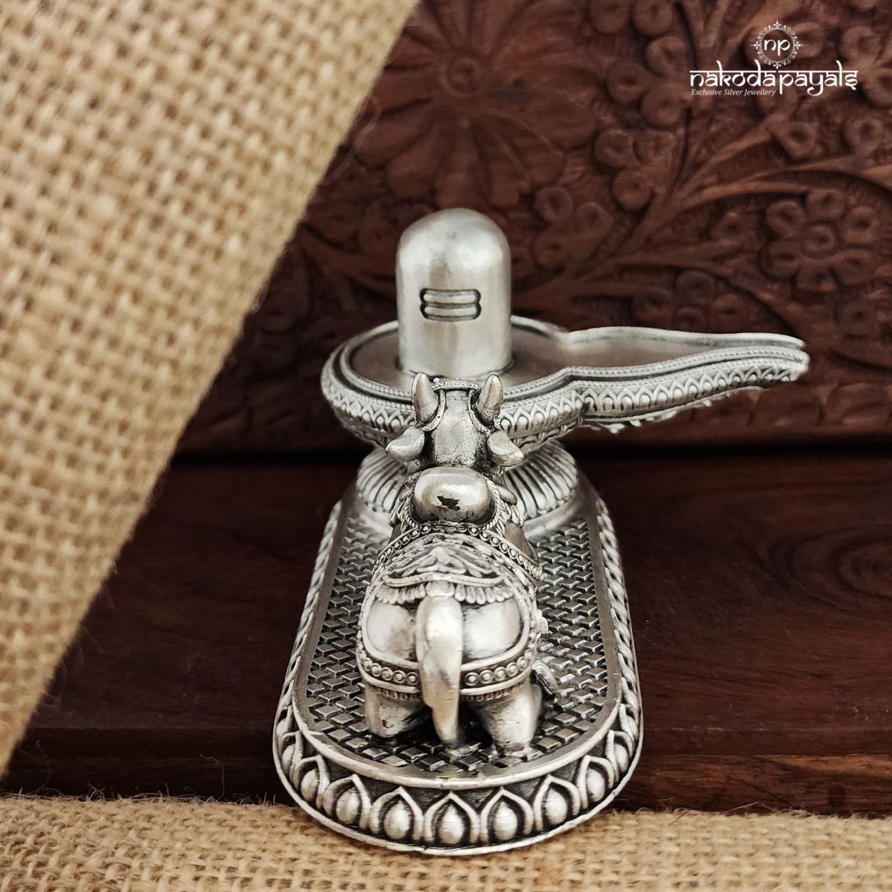 Nandi with Shiva Idol (Aa1749-51)