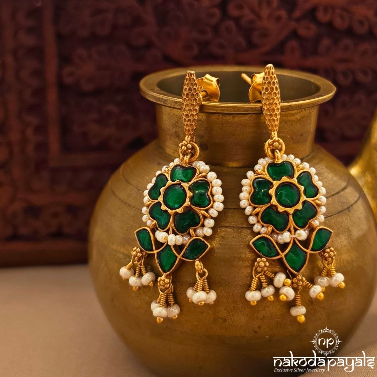 Exclusive Floral Pearl Chanbali (Ge11298)