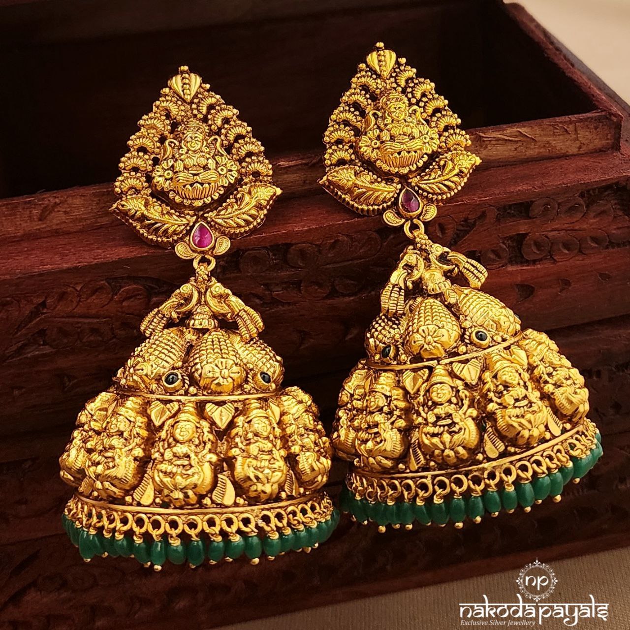 Lakshmi Green Drop Big Jhumka (Ge10400)